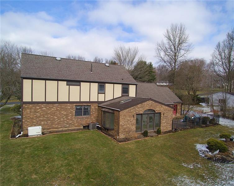 726 Enterprise Road Grove City, PA 16127 - Photo 2 of 22 Gallery Image 2