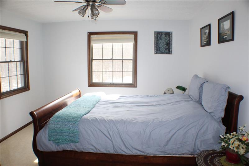 726 Enterprise Road Grove City, PA 16127 - Photo 16 of 22 Gallery Image 16