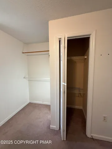 $2,150 | 353 Braeside Avenue, East Stroudsburg, PA 18301