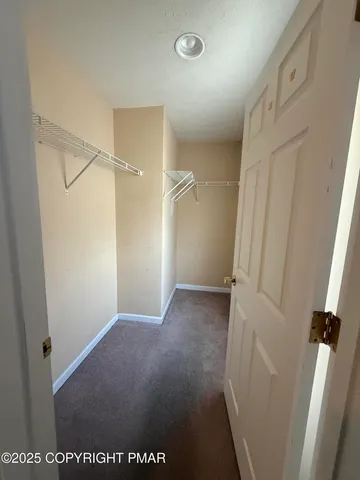 $2,150 | 353 Braeside Avenue, East Stroudsburg, PA 18301