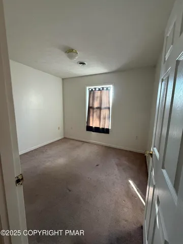 $2,150 | 353 Braeside Avenue, East Stroudsburg, PA 18301