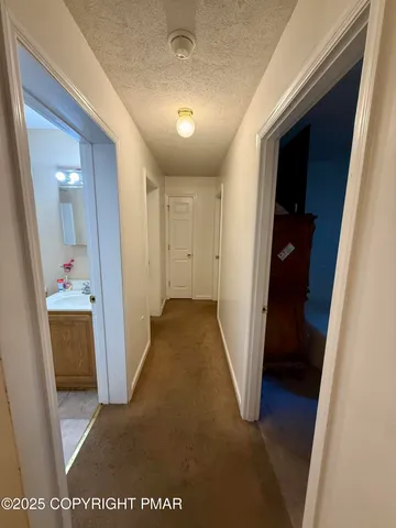 $2,150 | 353 Braeside Avenue, East Stroudsburg, PA 18301