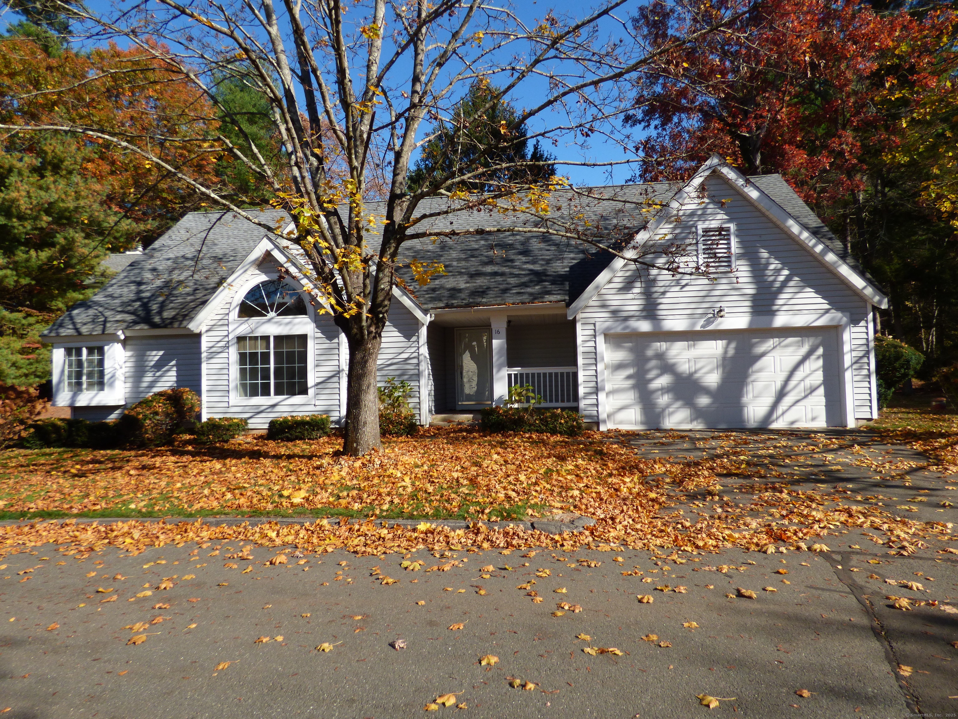 16 Stratton Forest Way, Unit 16 Simsbury, CT 06070 - Photo 1 of 1