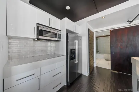 $699,900 | 702 Ash Street, Unit 102, San Diego, CA 92101