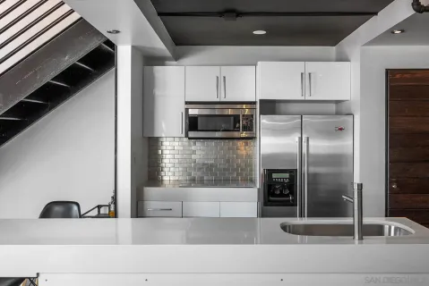 $699,900 | 702 Ash Street, Unit 102, San Diego, CA 92101