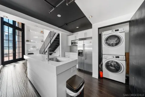 $699,900 | 702 Ash Street, Unit 102, San Diego, CA 92101