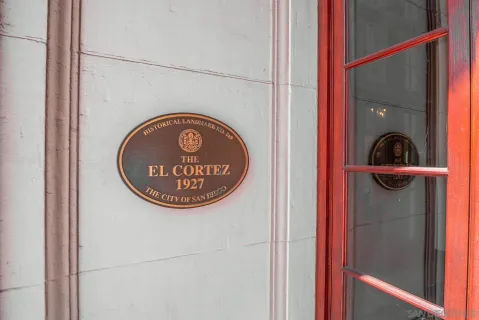 $699,900 | 702 Ash Street, Unit 102, San Diego, CA 92101