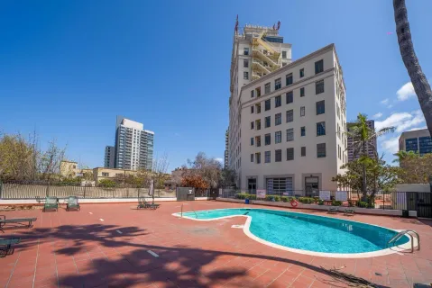 $699,900 | 702 Ash Street, Unit 102, San Diego, CA 92101