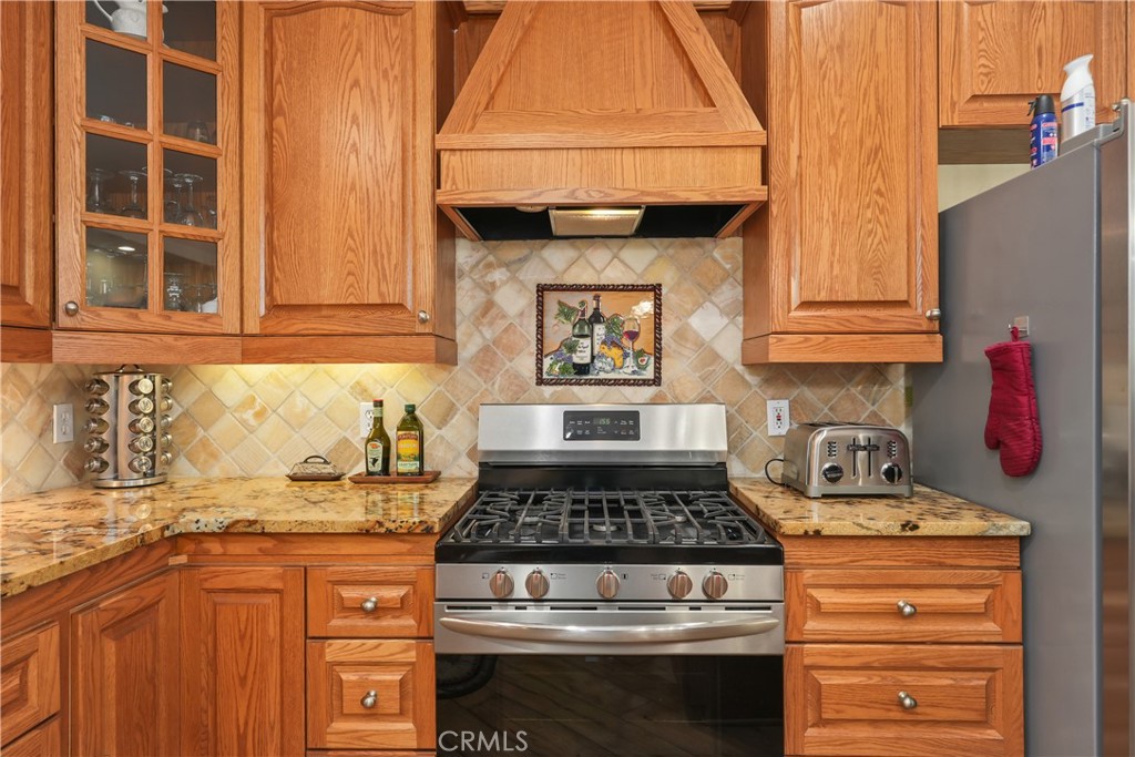 39367 Pine Ridge Road Oakhurst, CA 93644 - Photo 12 of 45