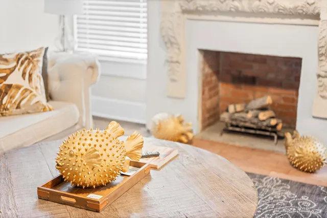 $1,949,000 | 643 36th Street, West Palm Beach, FL 33407