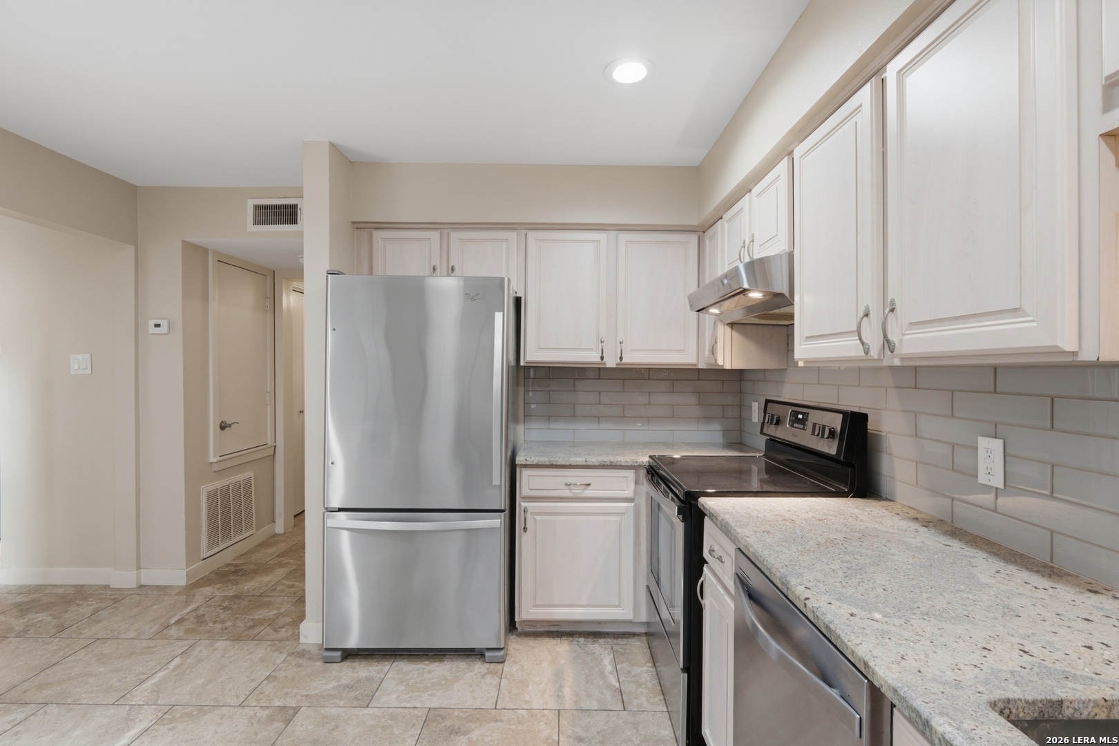 7711 Callaghan Road, Unit 301 San Antonio, TX 78229 - Photo 14 of 31
