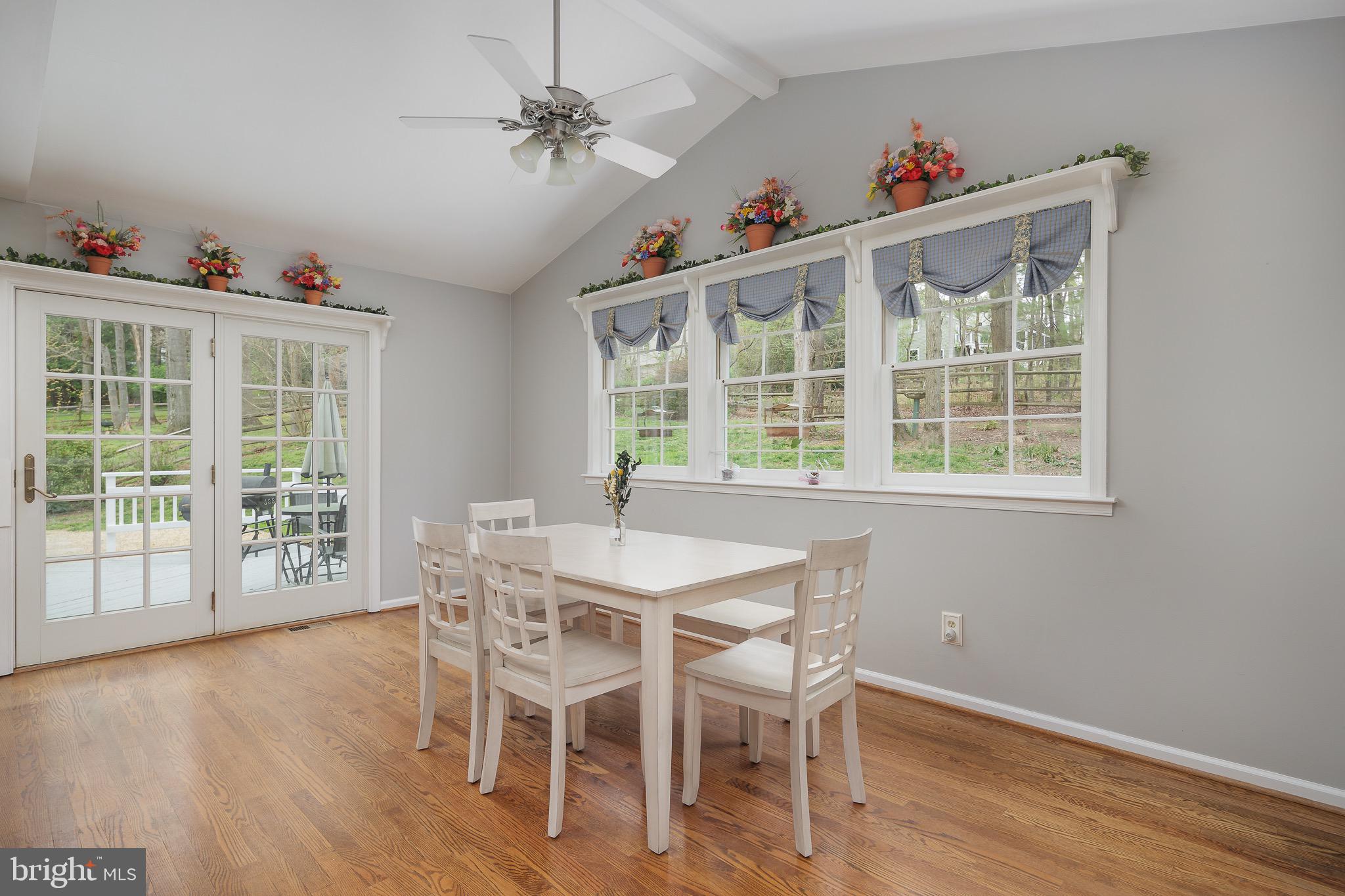 1817 Cranberry Lane Reston, VA 20191 - Photo 17 of 40