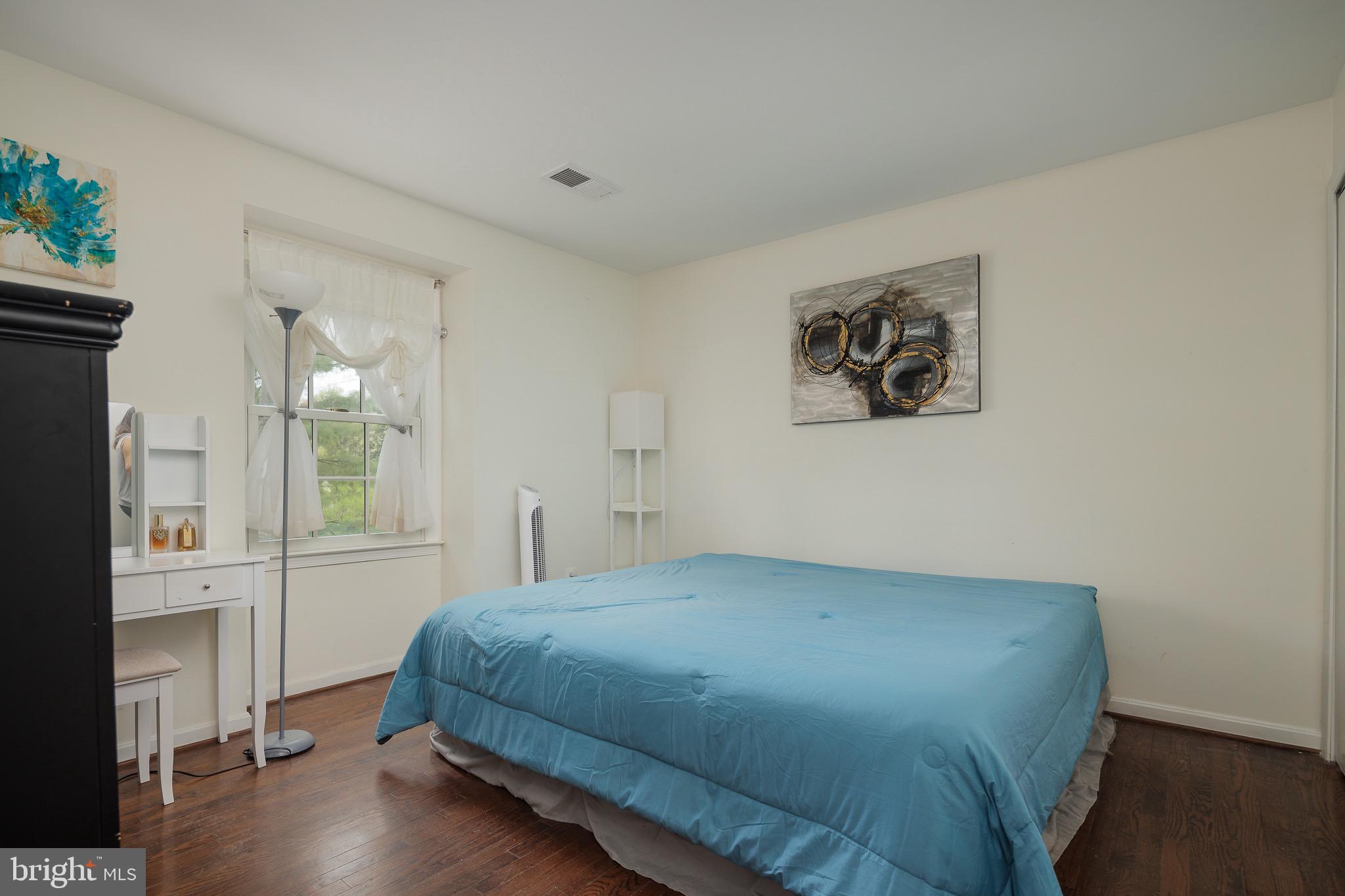 1817 Cranberry Lane Reston, VA 20191 - Photo 26 of 40