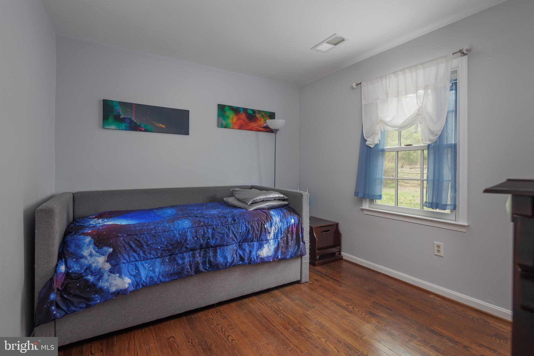 1817 Cranberry Lane Reston, VA 20191 - Photo 27 of 40