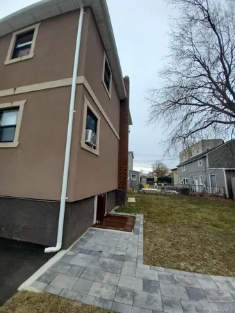 $1,200,000 | 13 Clinton Avenue, Inwood, NY 11096