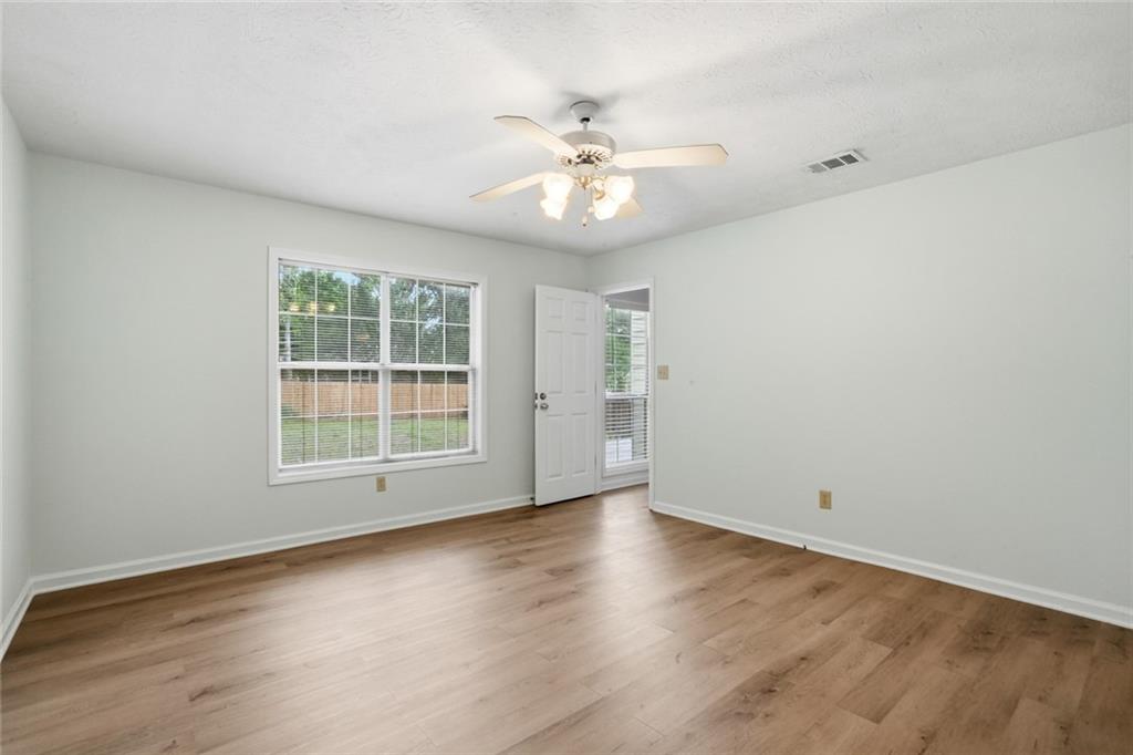 115 Knight Way Fayetteville, GA 30214 - Photo 14 of 34