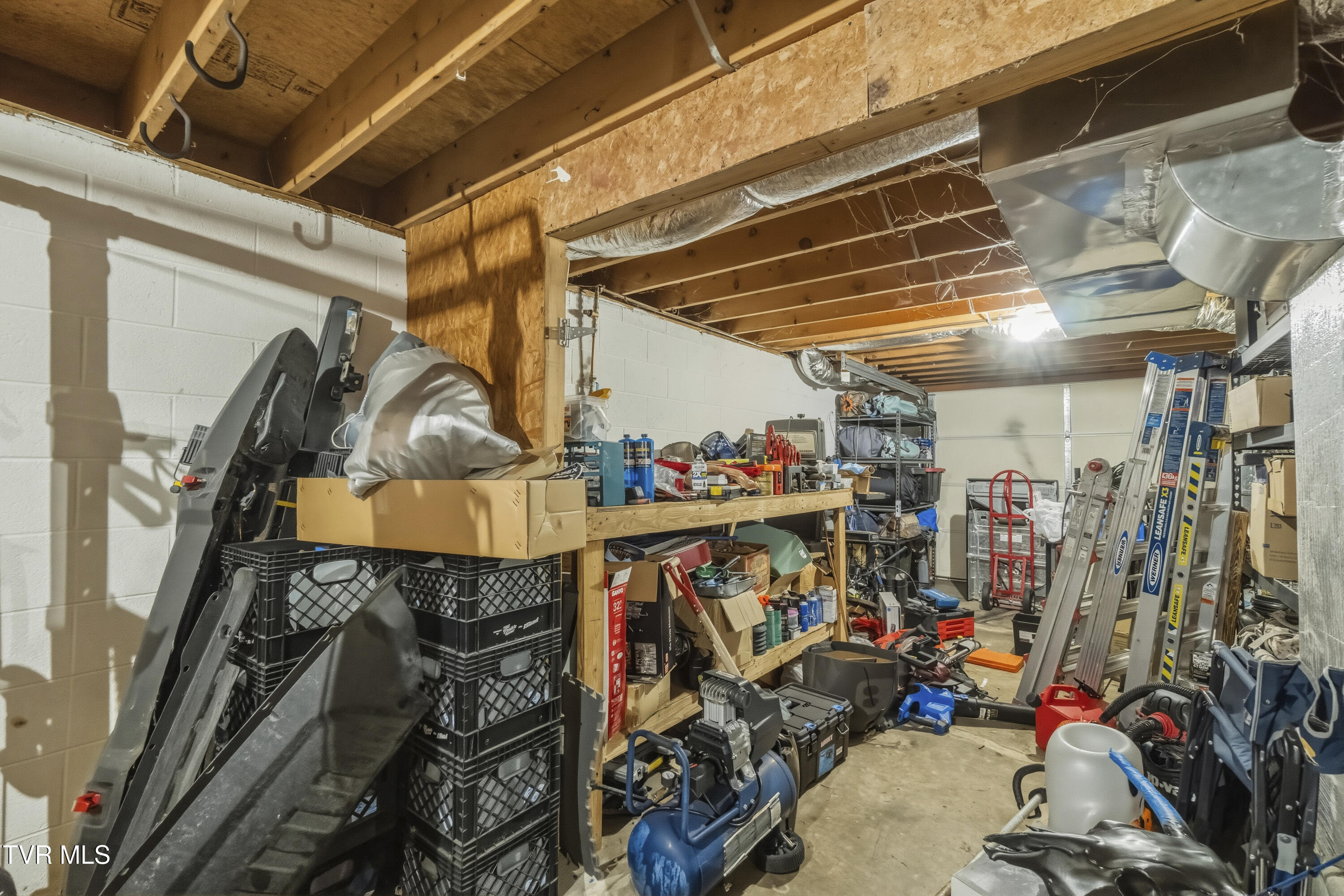 876 Wykle Road Greeneville, TN 37743 - Photo 36 of 43 DSC03592