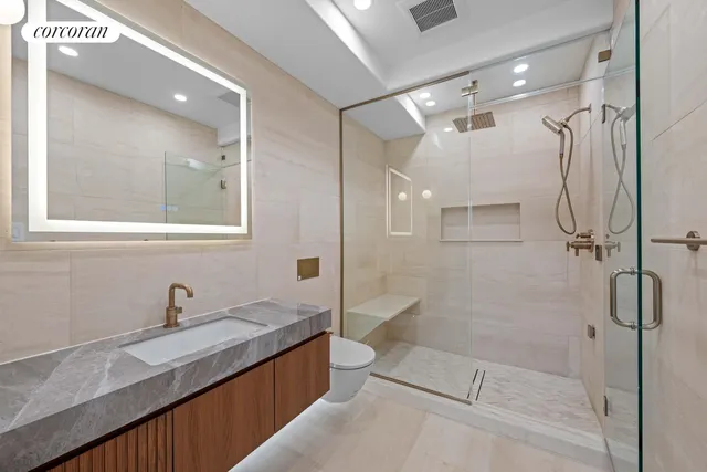 $7,500,000 | 41 Summit Street | Columbia Street Waterfront