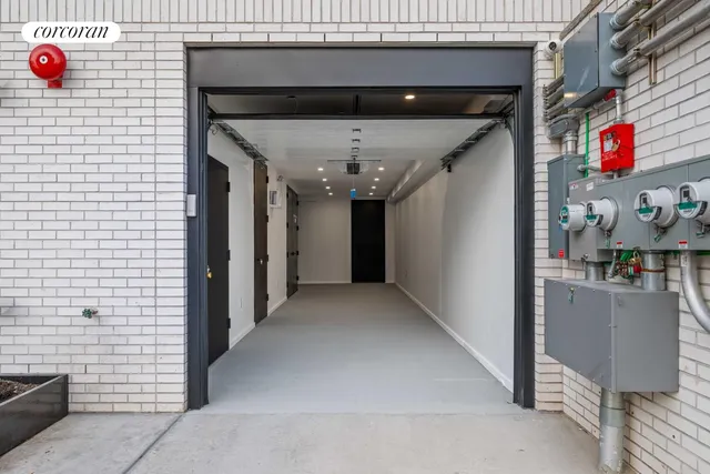 $7,500,000 | 41 Summit Street | Columbia Street Waterfront