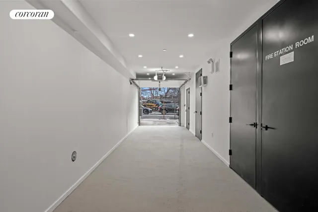 $7,500,000 | 41 Summit Street | Columbia Street Waterfront