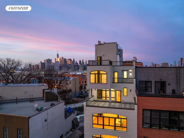 $7,500,000 | 41 Summit Street | Columbia Street Waterfront