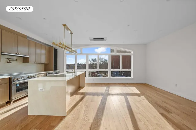 $7,500,000 | 41 Summit Street | Columbia Street Waterfront