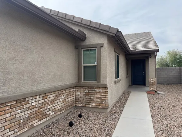 $1,895 | 465 West Black Hawk Place, Casa Grande, AZ 85122
