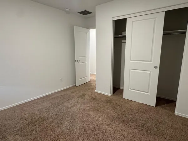 $1,895 | 465 West Black Hawk Place, Casa Grande, AZ 85122