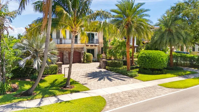 $6,975,000 | 2325 Northeast 27th Street, Lighthouse Point, FL 33064