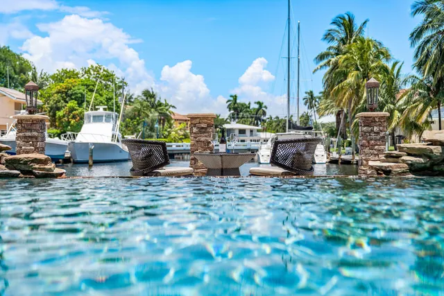 $6,975,000 | 2325 Northeast 27th Street, Lighthouse Point, FL 33064