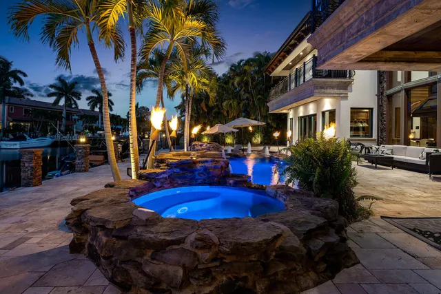 $6,975,000 | 2325 Northeast 27th Street, Lighthouse Point, FL 33064