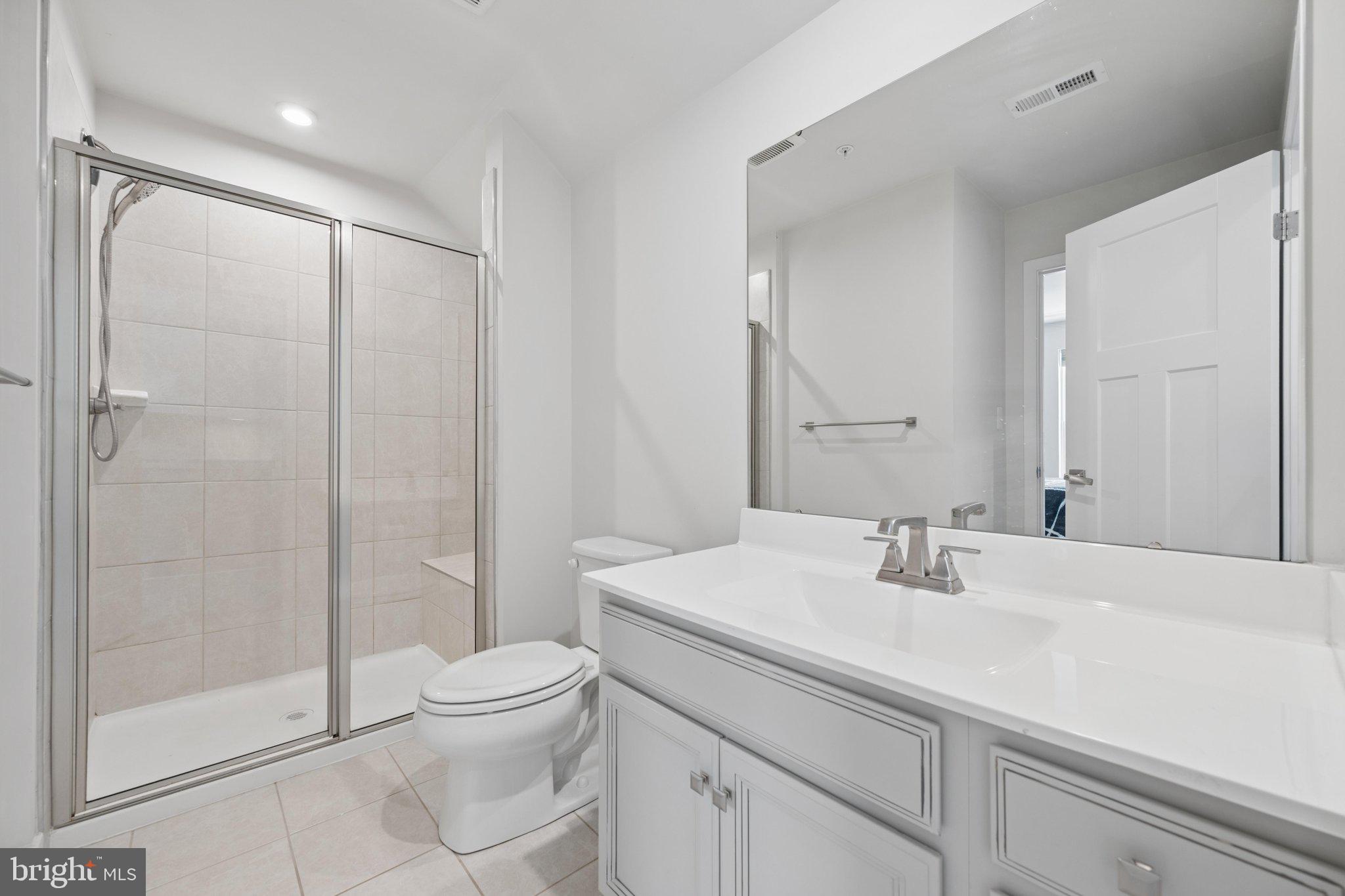 3062 Shaws Road Edgemere, MD 21219 - Photo 51 of 94 4th Level Bathroom