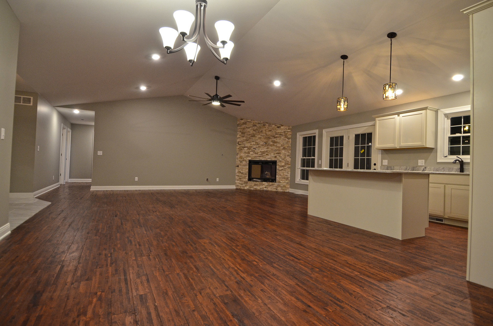 3290 East 289th Road LaSalle, IL 61301 - Photo 4 of 23
