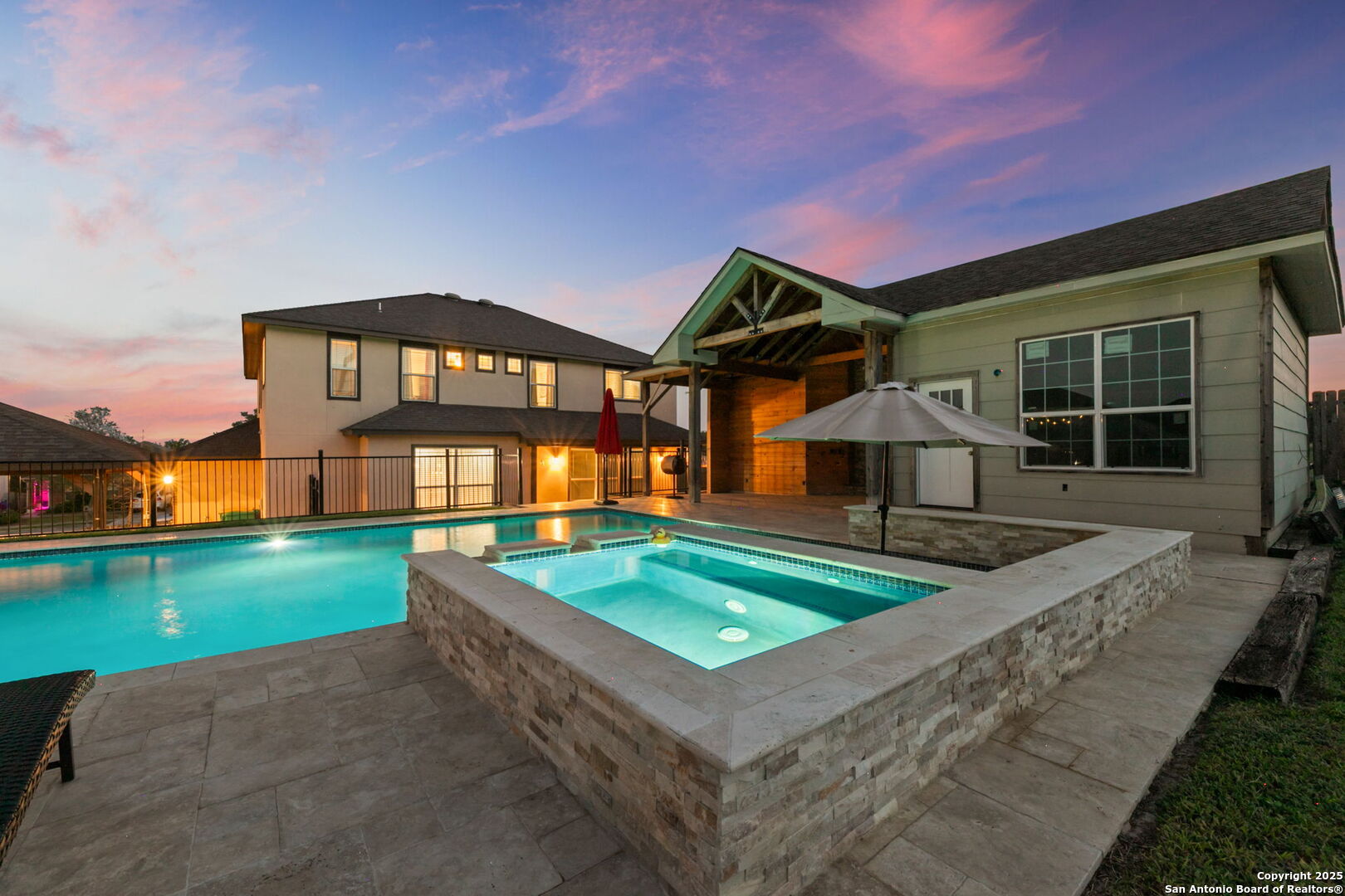 7215 Avery Road Live Oak, TX 78233 - Photo 2 of 56