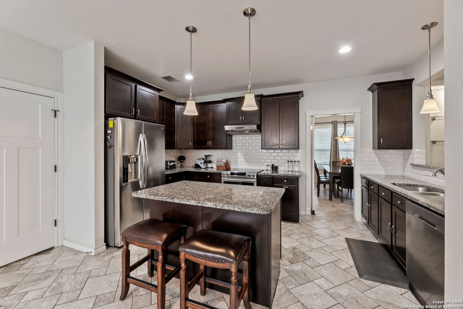 7215 Avery Road Live Oak, TX 78233 - Photo 21 of 56