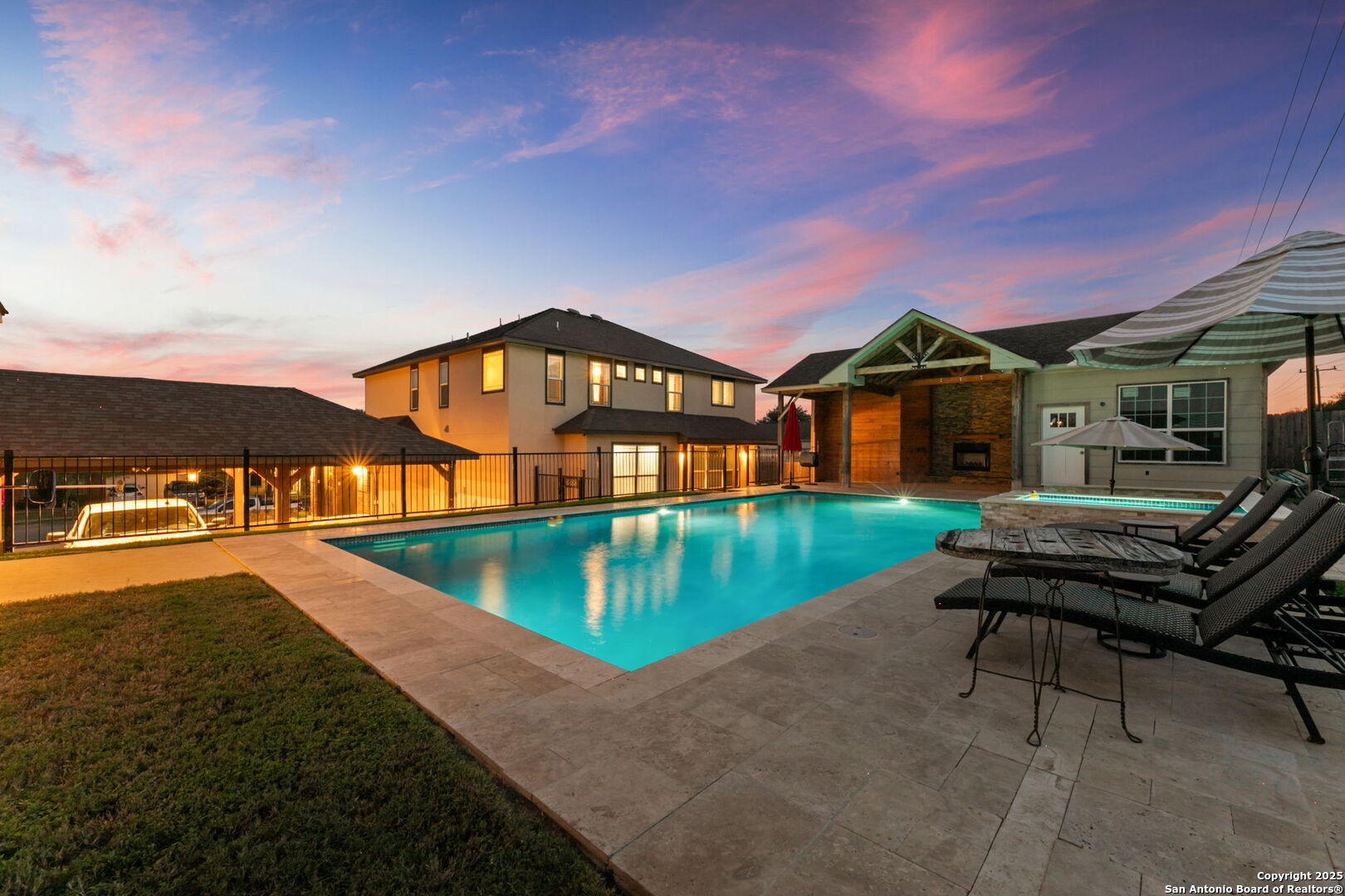 7215 Avery Road Live Oak, TX 78233 - Photo 3 of 56