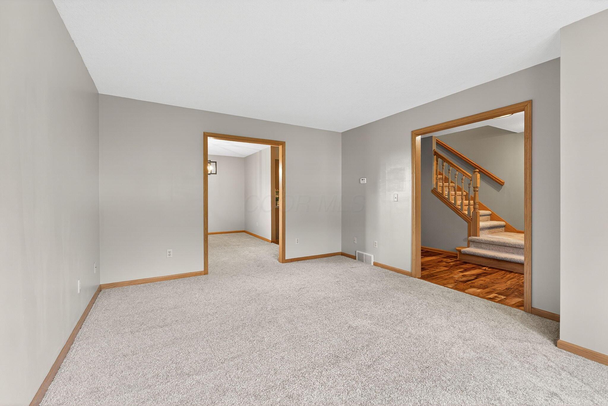 726 Alpine Circle Heath, OH 43056 - Photo 12 of 107