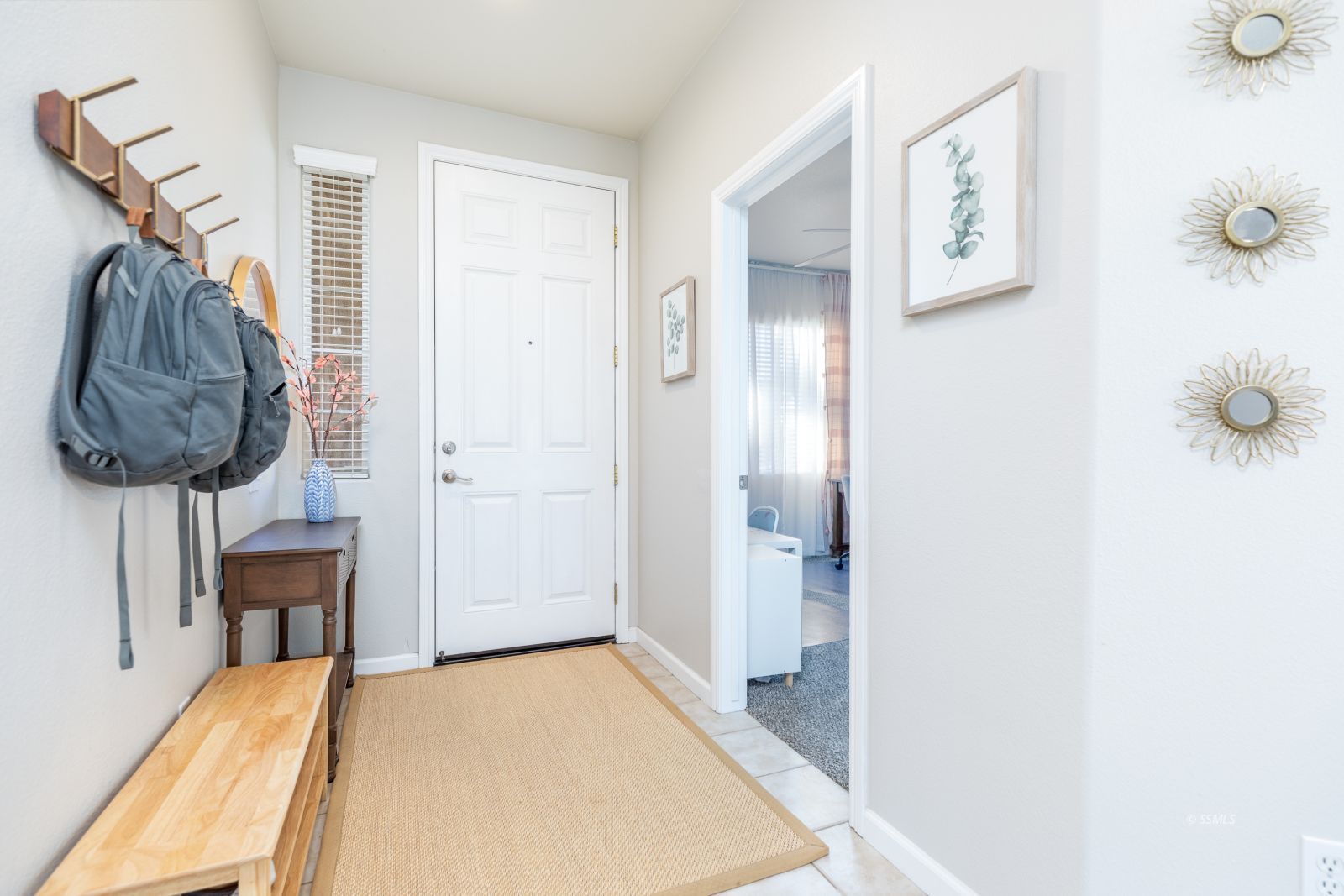 648 Pinon Court Ridgecrest, CA 93555 - Photo 6 of 35 a bedroom with a bed and a lamp