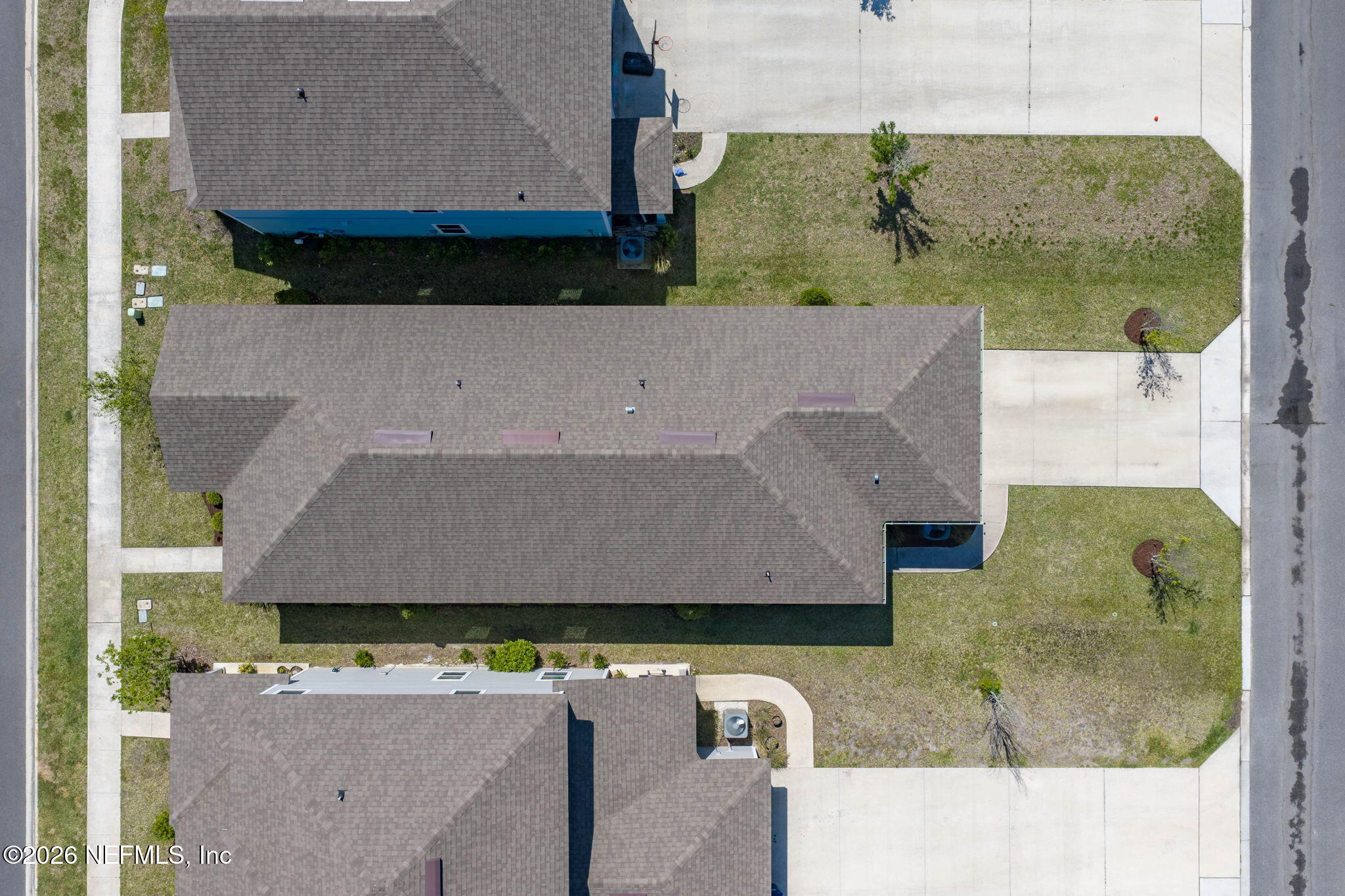 75209 Chelsea Gdn Way Yulee, FL 32097 - Photo 25 of 33 an aerial view of a house with a yard