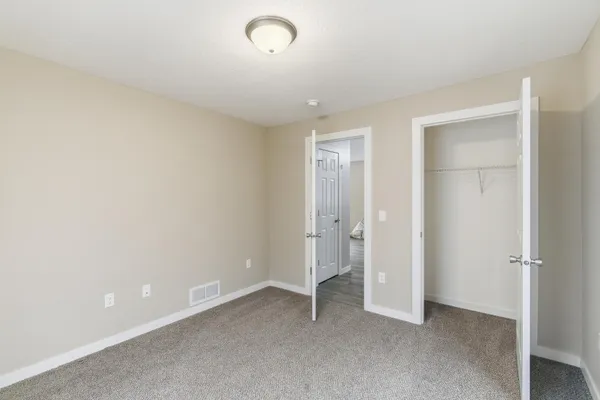 $169,000 | 605 Chapman Street, Mankato, MN 56001