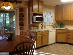 11902 Lanner Place Laurel, MD 20708 - Photo 5 of 22 Kitchen