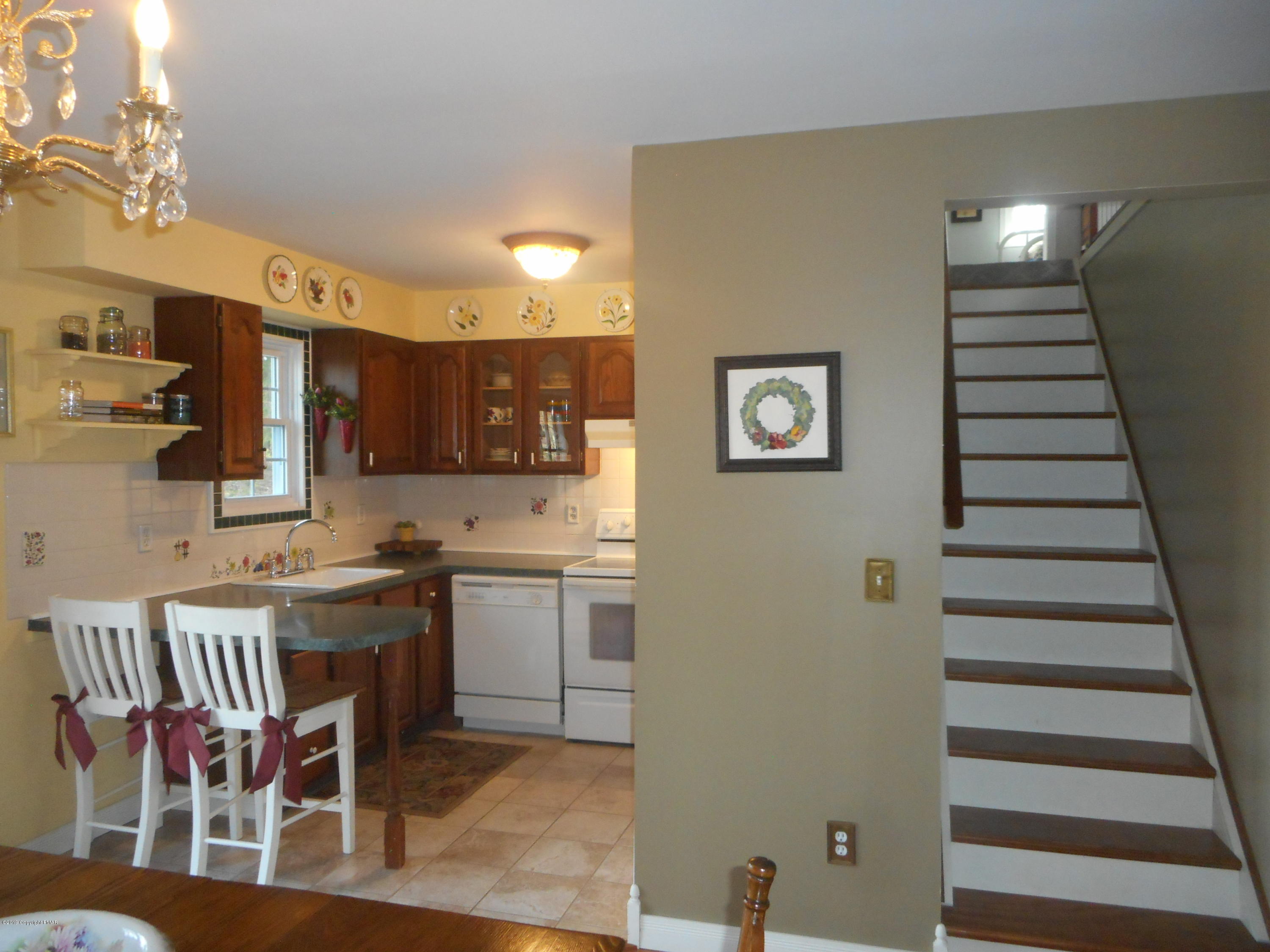 641 Smith Hill Road Stroudsburg, PA 18360 - Photo 10 of 45 DSCN1849