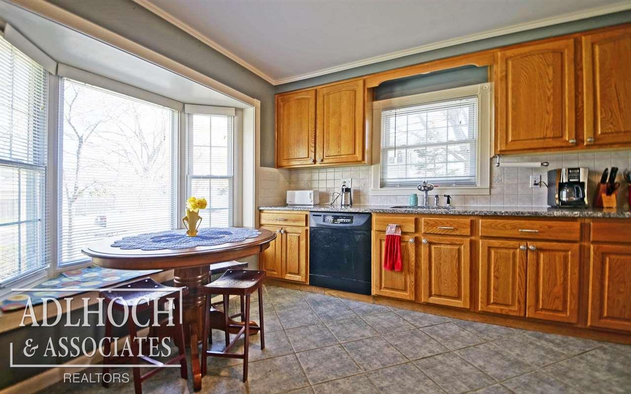 307 Ridgemont Road Grosse Pointe Farms, MI 48236 - Photo 6 of 25