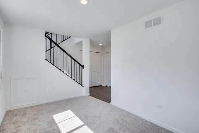 $2,750 | 25662 West Yorkshire Drive, Plainfield, IL 60544