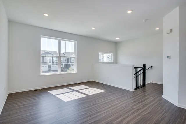 $2,750 | 25662 West Yorkshire Drive, Plainfield, IL 60544