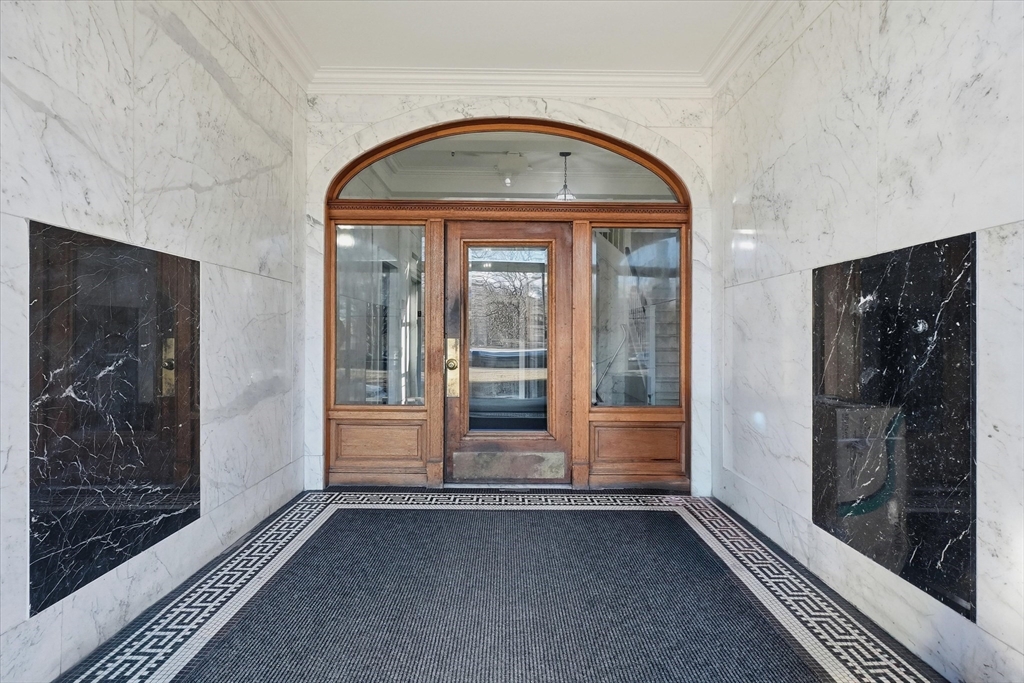 70 Fenway, Unit 51 Boston, MA 02115 - Photo 3 of 24 a view of an entryway door