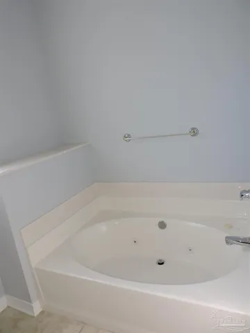a bathroom with bathtub