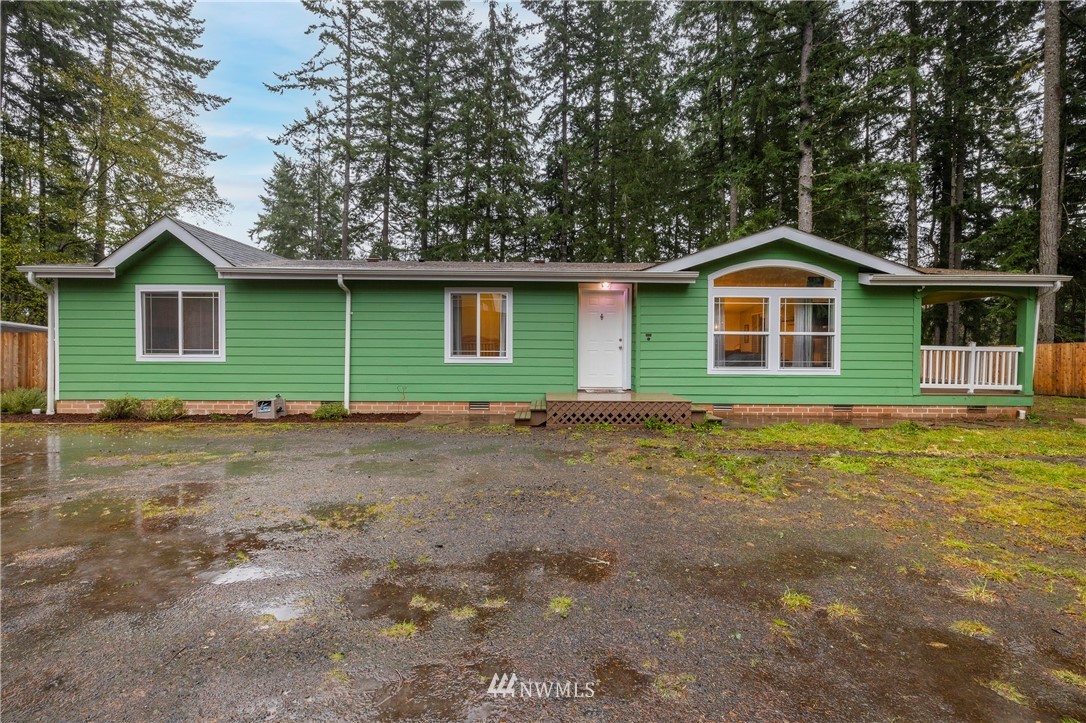 870 Southwest J H Road Port Orchard, WA 98367 - Photo 1 of 28 Gallery Image 1