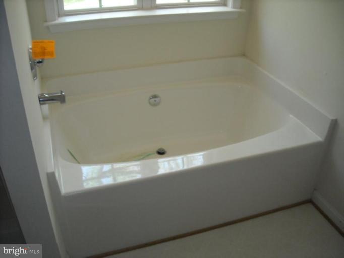 12390 Tacketts Mill Road Stafford, VA 22556 - Photo 15 of 17 Master Bath #2