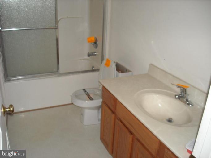 12390 Tacketts Mill Road Stafford, VA 22556 - Photo 16 of 17 Bath #1